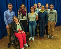 Fotolegende: Von links nach rechts: Ivo Braunschweiger, Simone Feuerstein, Marisa Beier (neu), Nicole Nickerson (neue Co-Präsidentin), Michael Olivo (neuer Co-Präsident), Urs Helfenstein, Julieta Schildknecht (neu), Sandro Trapani, Leander Diener. Nicht auf dem Foto: Michèle Ritz, Leo Bauer.